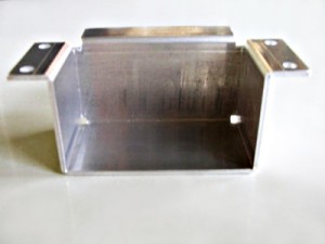 曲げロボットによる曲げ加工1